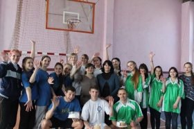 Студенты Брянковского колледжа провели «Весёлые старты»