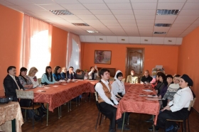 В Луганском профессиональном торгово-кулинарном колледже состоялся круглый стол «Педагогическая лаборатория профориентационной работы»