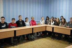 Студенты Ровеньковского факультета встретились с протоиереем Александром