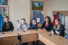 Студенты Института культуры и искусств обсудили восстановление моста Станица Луганская