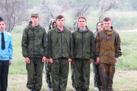 Студенты Брянковского колледжа на городской военно-спортивной игре «Зарница»