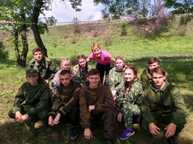 Студенты Брянковского колледжа на городской военно-спортивной игре «Зарница»