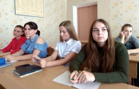 На кафедре русской и мировой литературы состоялось заседание Совета молодых ученых