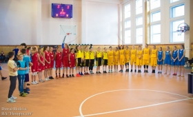 В ДНР прошел турнир по баскетболу среди женских команд