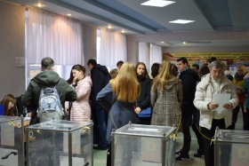 Институт истории, международных отношений и социально-политических наук проголосовал на выборах Главы и Народного совета ЛНР