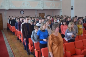 Около 200 школьников ЛНР приняли участие в республиканском конкурсе научно-исследовательских работ
