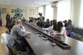 Студенты Ровеньковского факультета вошли в состав Молодежного совета при Администрации города Ровеньки 
