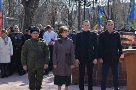 Студенты ЛНУ имени Траса Шевченко приняли участие в митинге, посвященном пятой годовщине взятия здания СБУ в Луганске