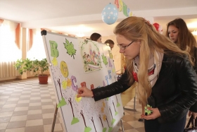 Дошкольные работники Стаханова отметили свой профессиональный праздник