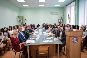 Архивисты и ученые ЛНР и РФ обменялись опытом в формате веб-семинара