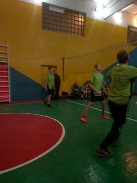 Открытое первенство по волейболу в Луганске