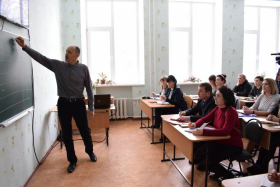 Ученый из РФ провел открытую лекцию в ЛНУ имени Тараса Шевченко