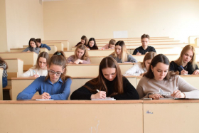 Почти 200 учащихся выпускных классов ЛНР поступили на подготовительные курсы в ЛНУ имени Тараса Шевченко