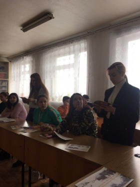 В Колледже технологий и дизайна ЛНУ имени Тараса Шевченко прошел круглый стол, приуроченный к 77-й годовщине освобождения Луганска