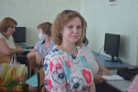 В луганских школах продолжают внедрять электронный журнал в образовательный процесс