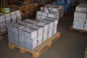 ЛГПУ закупил учебники для образовательных организаций ЛНР 