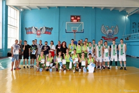 Баскетболисты ЛГПУ заняли первое место в турнире, посвященном Дню шахтера