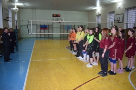 В ЛГПУ подвели итоги игр по волейболу среди девушек 