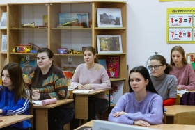 В ЛГПУ состоялся открытый кураторский час «Профессия учитель – моя мечта!»