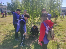 Представители ЛГПУ приняли участие в молодежной экологической акции, состоявшейся в Станице Луганской