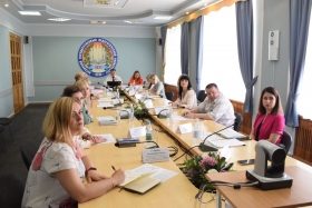Проблемы и перспективы профессиональной подготовки специалистов в области воспитания обсудили в ЛГПУ