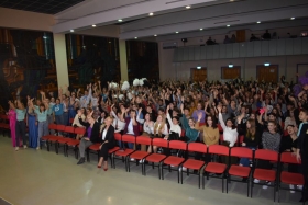 Для первокурсников ЛГПУ провели презентацию творческих коллективов вуза