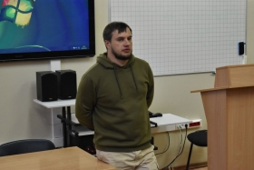Российский общественник встретился со студентами ЛГПУ