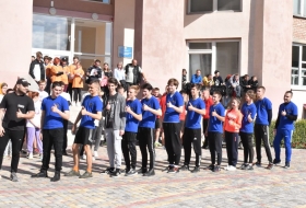 Ко Дню работника образования в ЛГПУ провели спортивное мероприятие