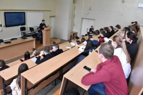 Студенты ЛГПУ обсудили с Семеном Ураловым когнитивные войны