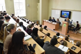 В ЛГПУ состоялась встреча студентов выпускных курсов с представителями Главного управления Федеральной службы судебных приставов Российской Федерации по Луганской Народной Республике 