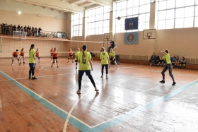 Церемония открытия Республиканской универсиады по волейболу среди девушек прошло в ЛГПУ