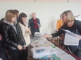 Представители ЛГПУ провели выездную профориентационную встречу со старшеклассниками Свердловска и района