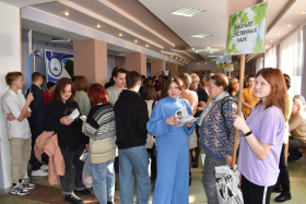 День открытых дверей в ЛГПУ посетило более 300 абитуриентов