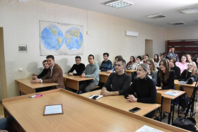 Координатор Центра итальянской культуры в Луганске Андреа Пальмери встретился со студентами ЛГПУ