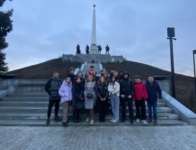 В рамках II Молодежного патриотического форума «Земля Героев» студенты ЛГПУ посетили памятные места Республики
