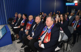 Руководство ЛГПУ приняли участие в открытии Дня ЛНР на выставке-форуме «Россия» на ВДНХ!