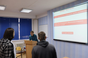 На Ровеньковском факультете ЛГПУ состоялась интеллектуальная игра «Брейн-ринг» 