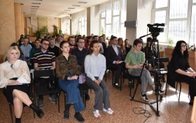 Молодые ученые ЛГПУ и вузов-партнеров обсудили приоритеты мировой науки в XXI веке