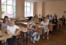 Студенты Института педагогики и психологии ЛГПУ приняли участие в профессиональных (демонстрационных) экзаменах