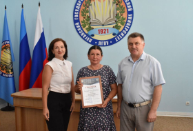 Создавая мир вокруг нас: в ЛГПУ наградили сотрудников  в честь Дня строителя