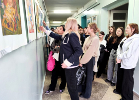 Детское художественное творчество как средство формирования профессиональных ценностей студентов