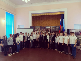 Преподаватели ЛГПУ открыли выставку-викторину  «30 вопросов географии» на базе Луганской средней школы № 28 им. О.П. Фисуненко