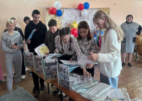 Представители Луганского педагогического провели профориентационную встречу со старшеклассниками пгт. Петровка