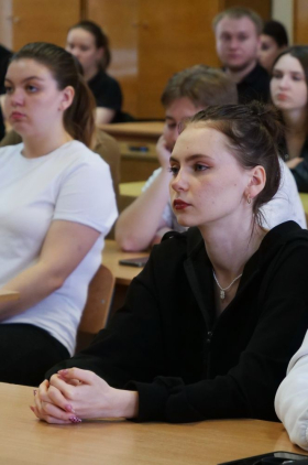 Час с профессионалом: в ЛГПУ обсудили карьерные возможности в МВД ЛНР