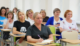 Правовые и методические основы наставничества обсудили в ЛГПУ