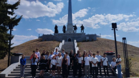 Августовское совещание учебно-педагогического округа Республики продолжается в ЛГПУ