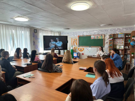 Акции в День солидарности в борьбе с терроризмом прошли в колледжах и на факультетах ЛГПУ