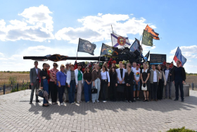 «По местам боевой славы Луганщины»