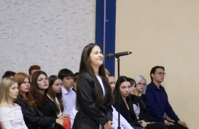 500 студентов ЛГПУ приняли участие в открытом диалоге от проекта «Знание. Карьера»