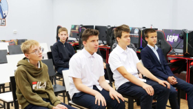 В ЛГПУ провели профессионально-педагогические экскурсии для школьников 